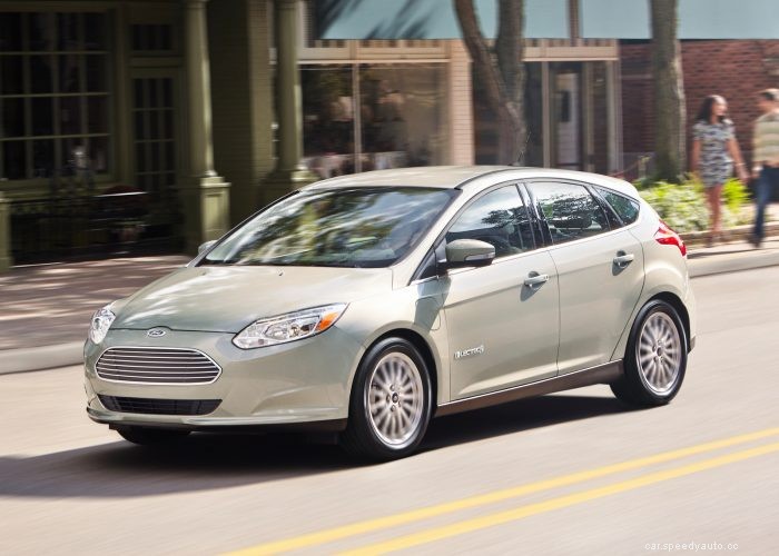 Back to School: Why an EV is a good car for students