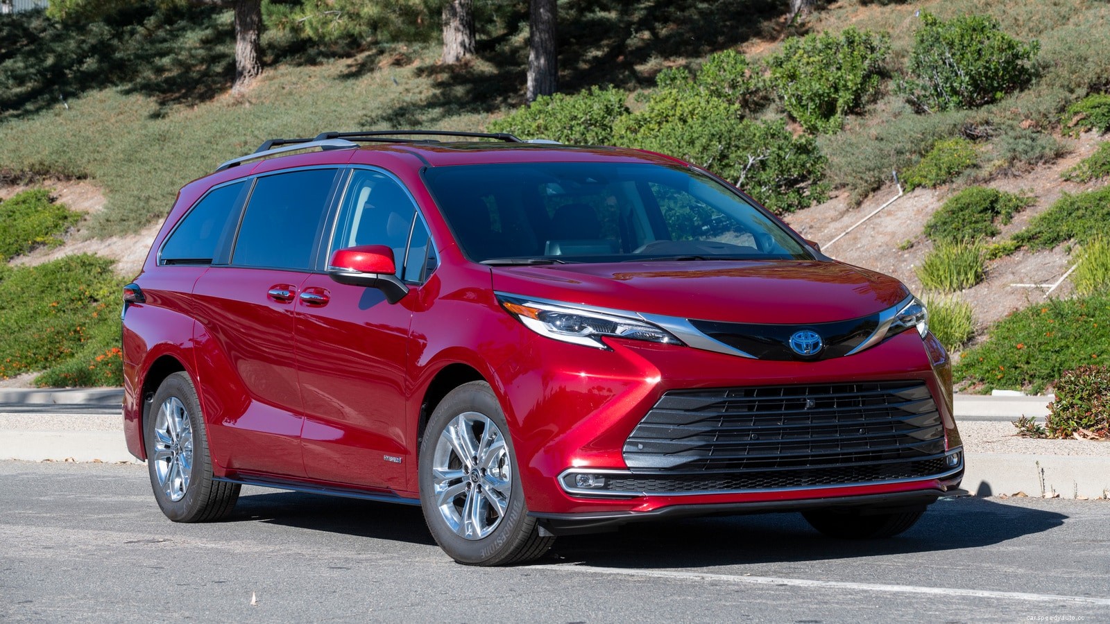 Best Commuter Cars and SUVs in 2021 and 2022