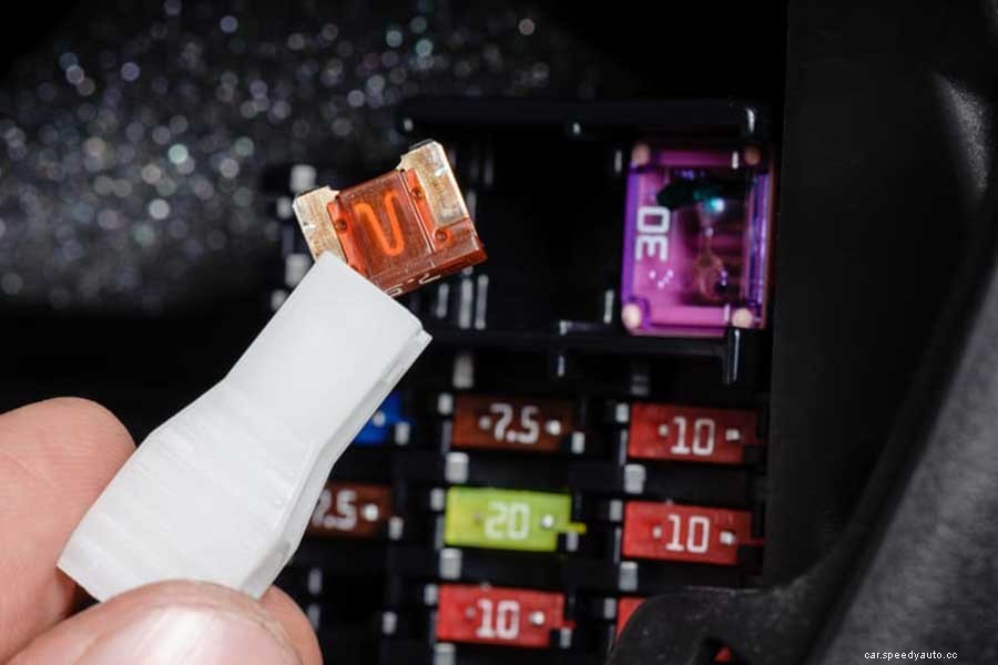 What Are the Symptoms of a Bad Alternator