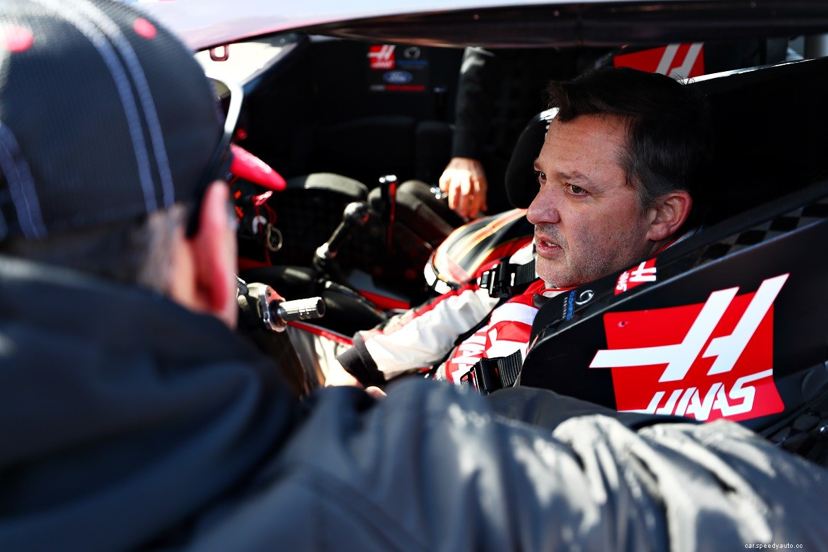 Tony Stewart Says Electric Vehicles “Absolutely” Have a Place In Racing