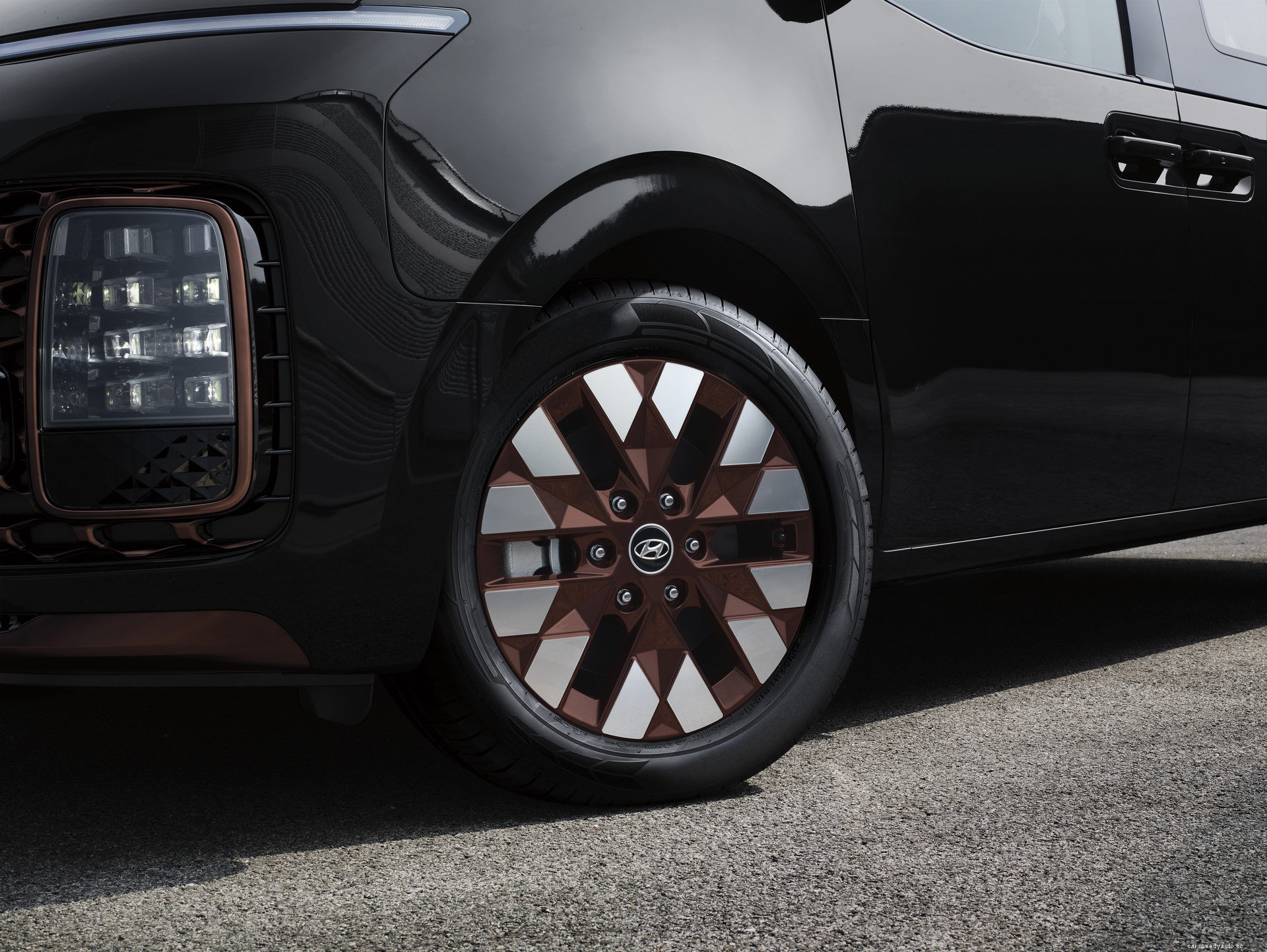 Hyundai Staria Launched in Europe: Will US Get this Spaceship?