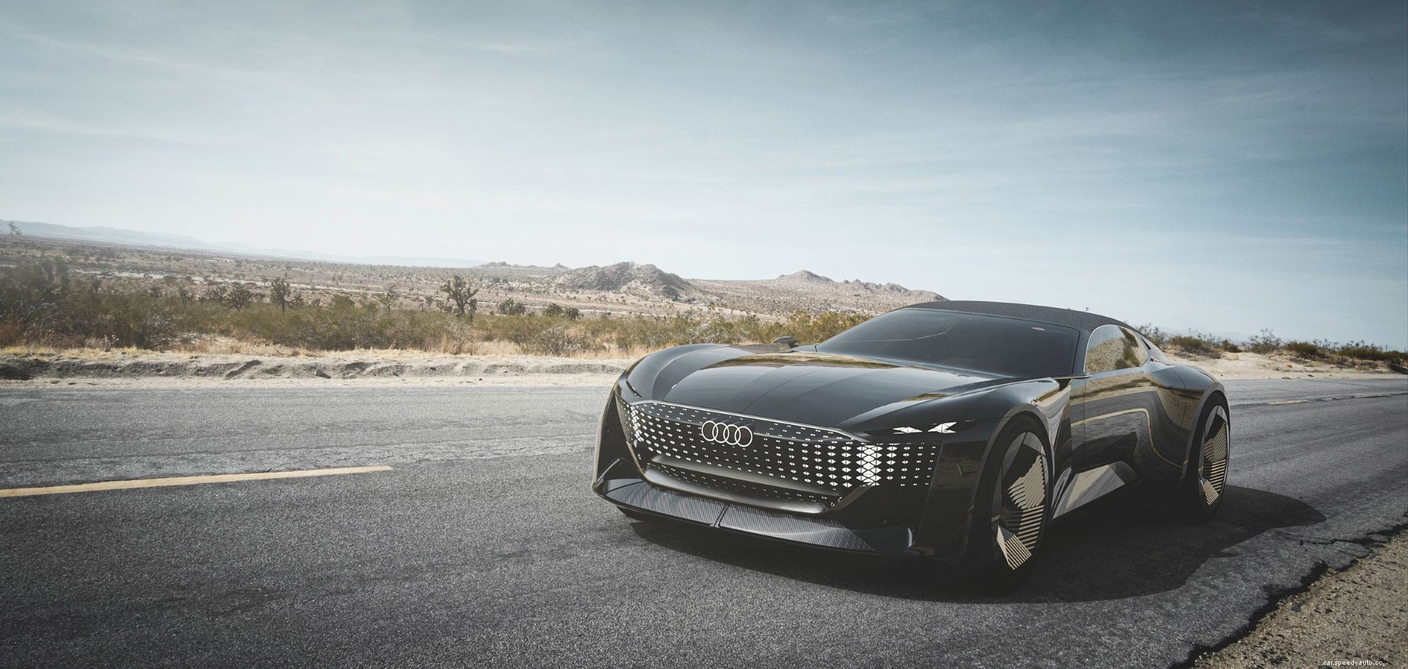 The Audi Skysphere Has an Awesome Transforming Wheelbase That Might Be Illegal