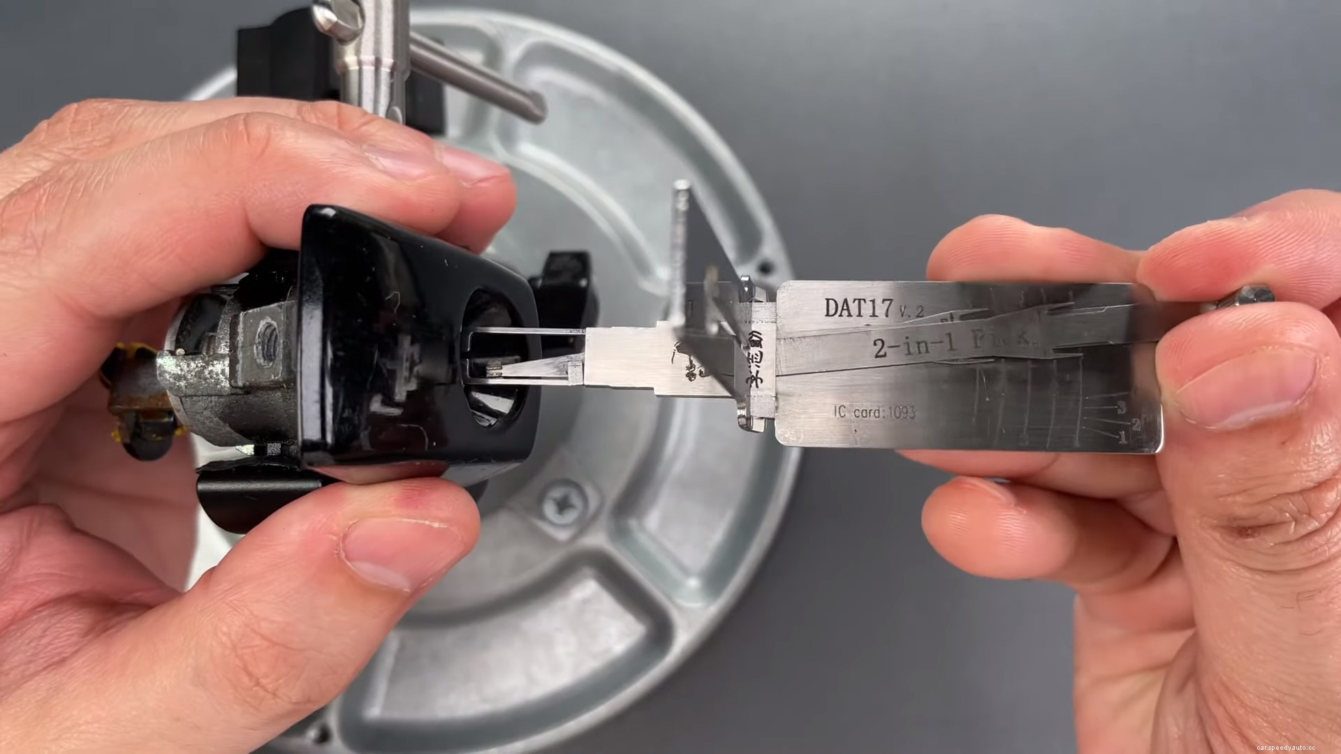 Watch A Subaru Door Lock Picked In Under Five Minutes