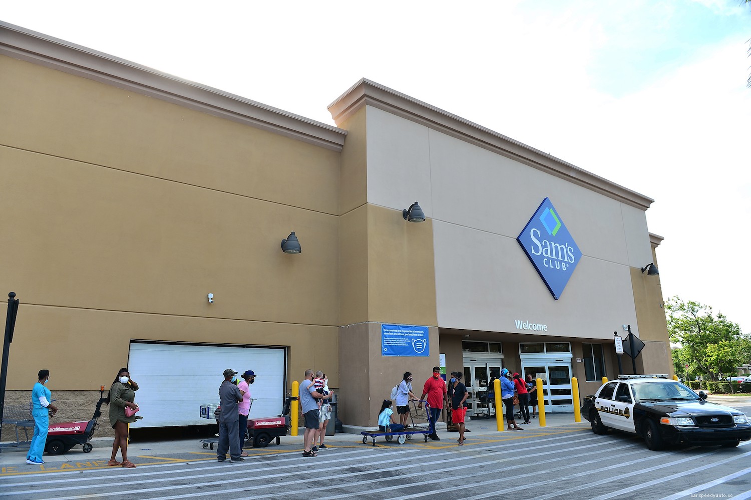 Costco Vs. Sam’s Club Auto Programs: Which one should you choose?