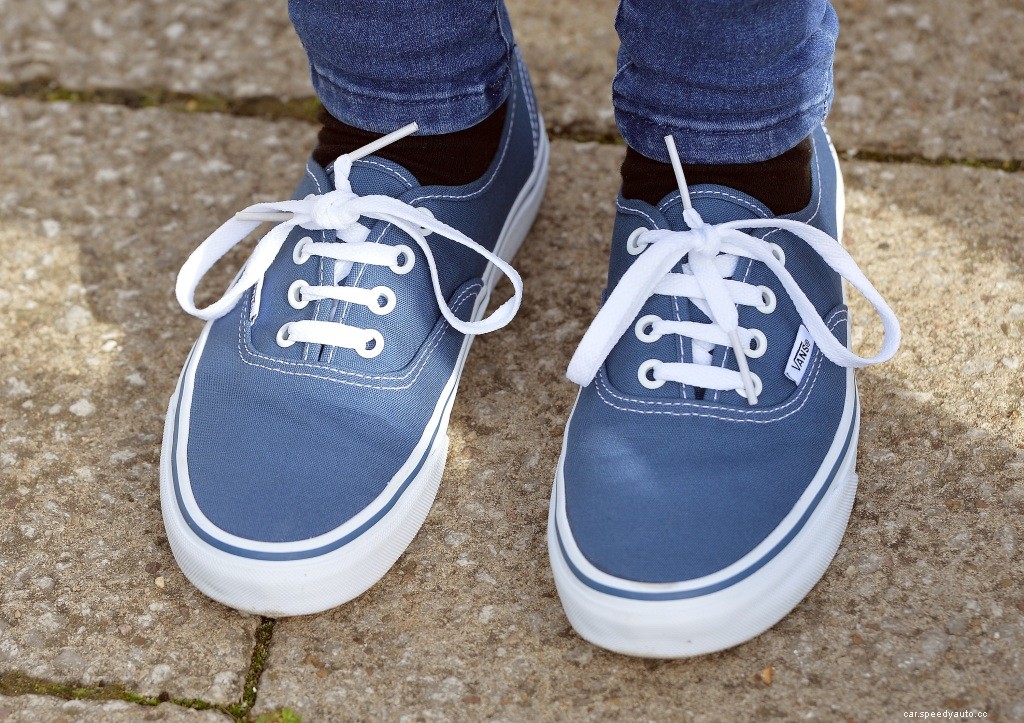 Which Shoes Are Best for Driving?