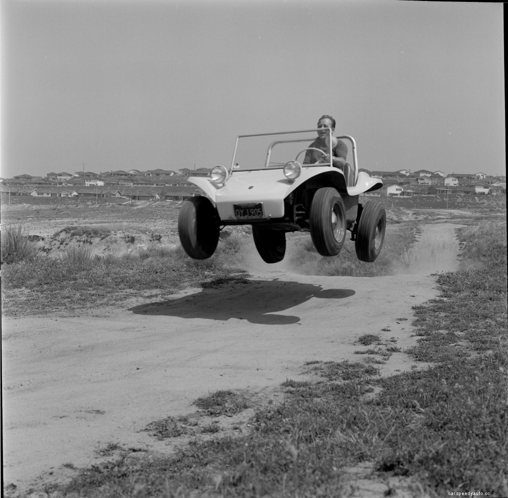 James May of Amazon’s Grand Tour Only Owns 1 ‘Classic’ Car and It’s Perfect