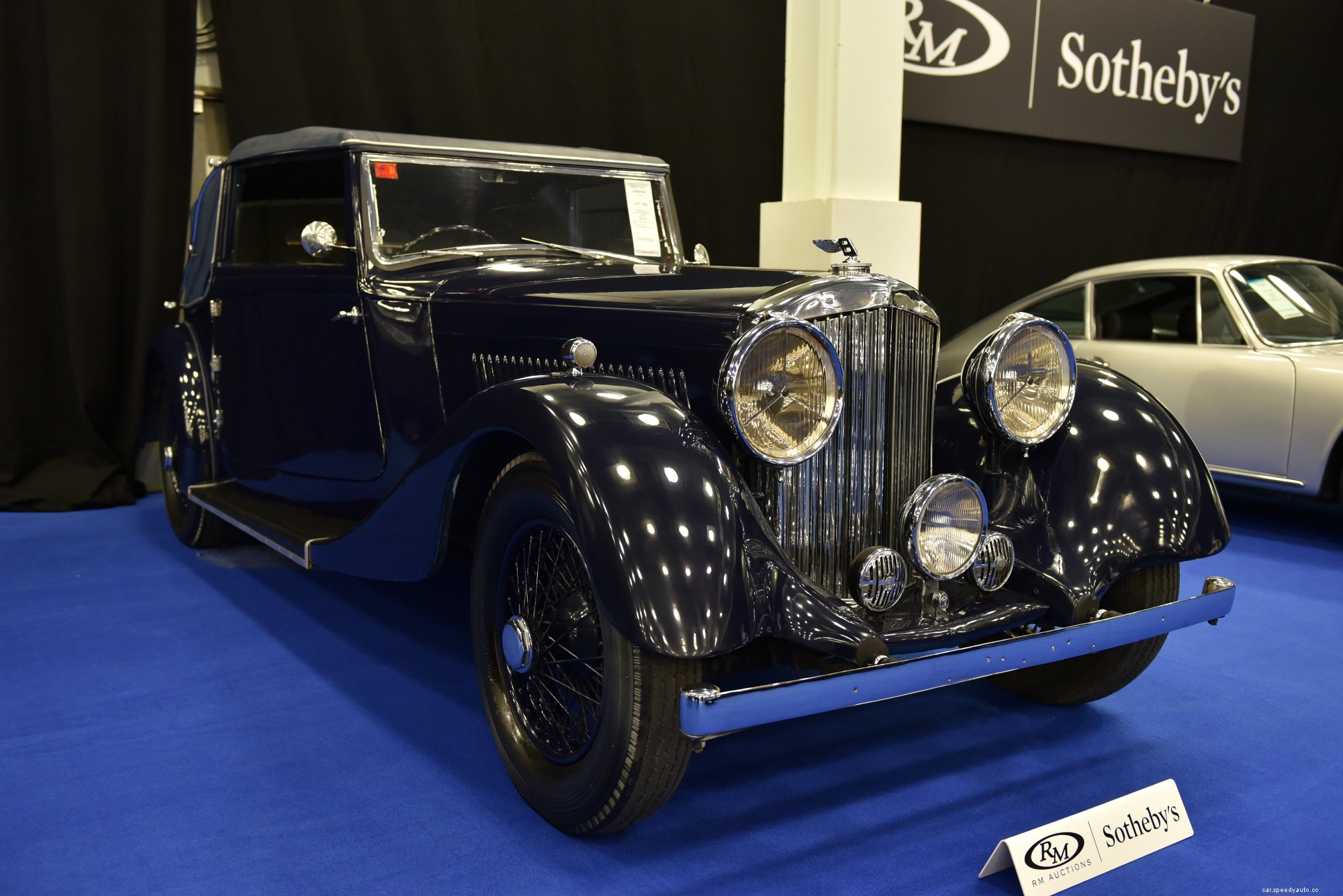 James Bond: Classic Cars That Sean Connery Made Famous