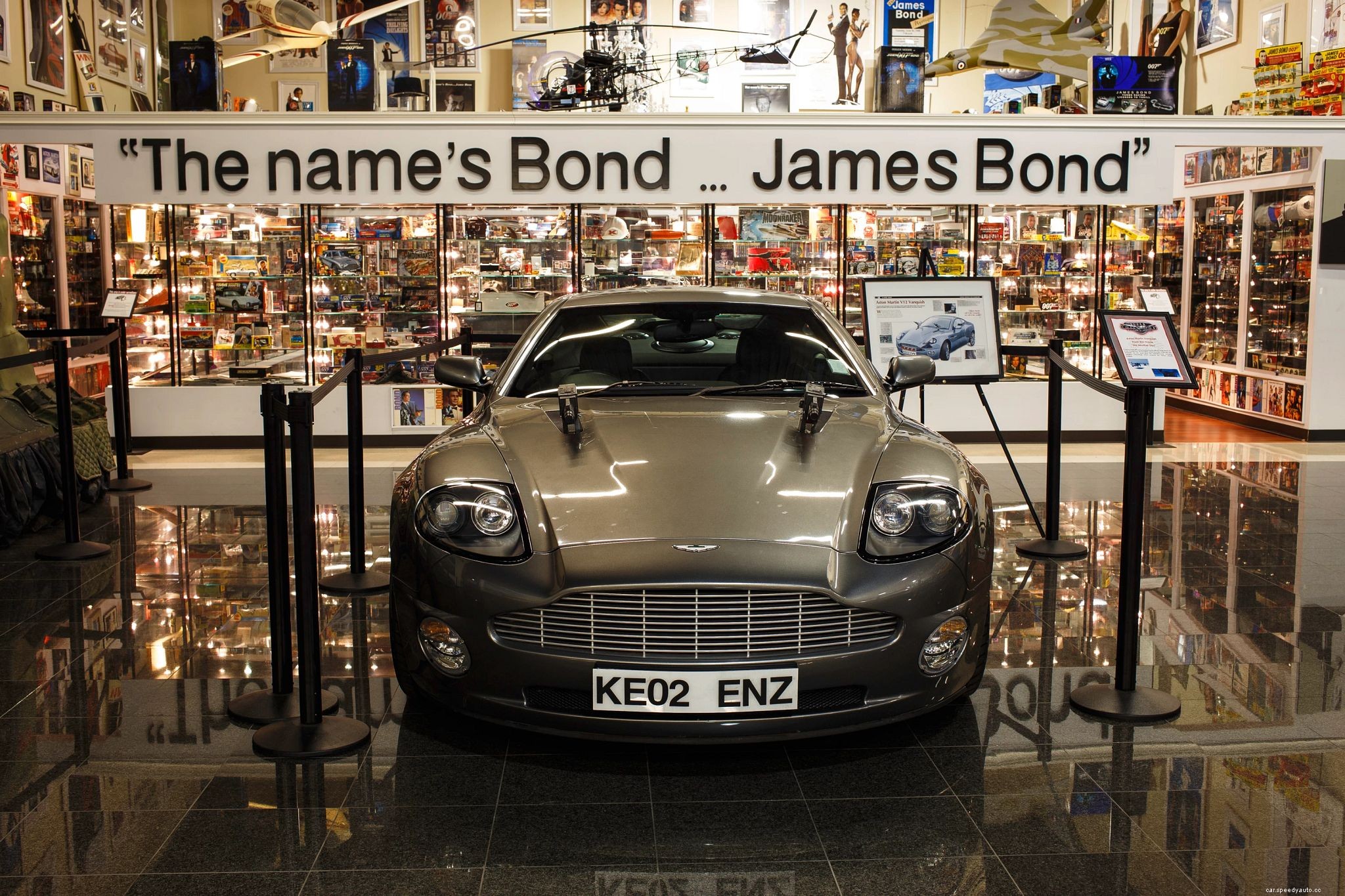 If You’re in Florida and Love Classic Cars, Go Visit Dezerland