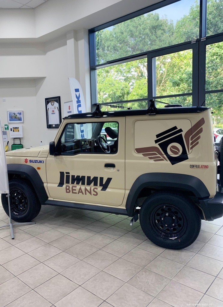 US Needs This Suzuki “Jimny Beans” Cappuccino Coffee Bar