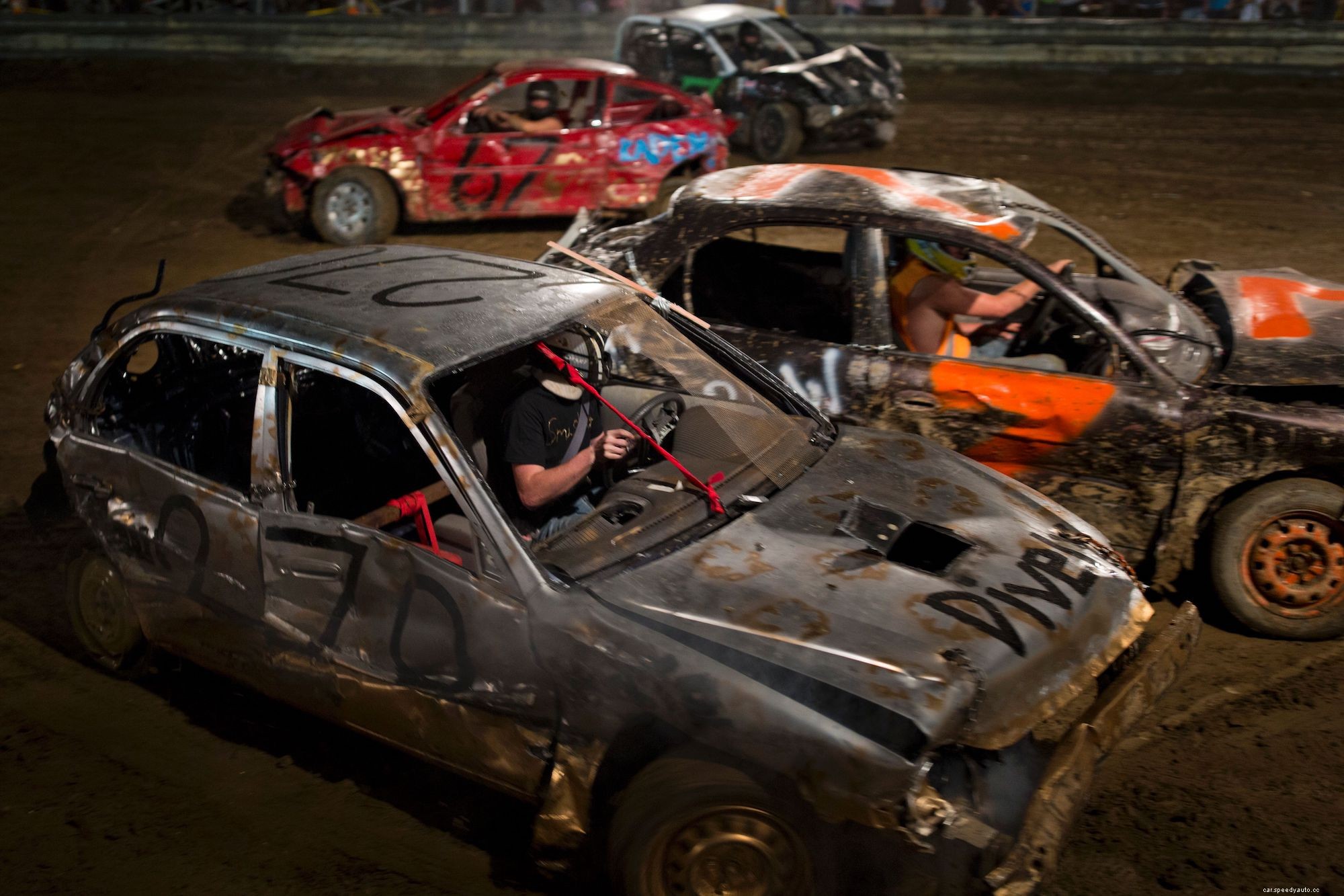 What Are the Rules for a Demolition Derby?