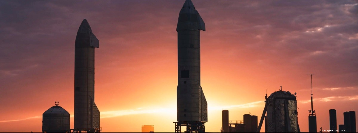 SpaceX Will Try to Catch Largest Ever Flying Object With Robot Chopsticks