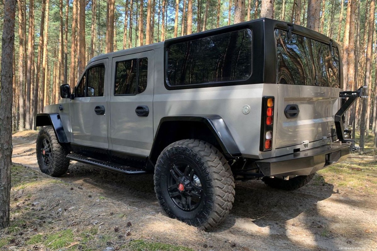 Now Russia Has Ripped Off Hummer With Strela SUV
