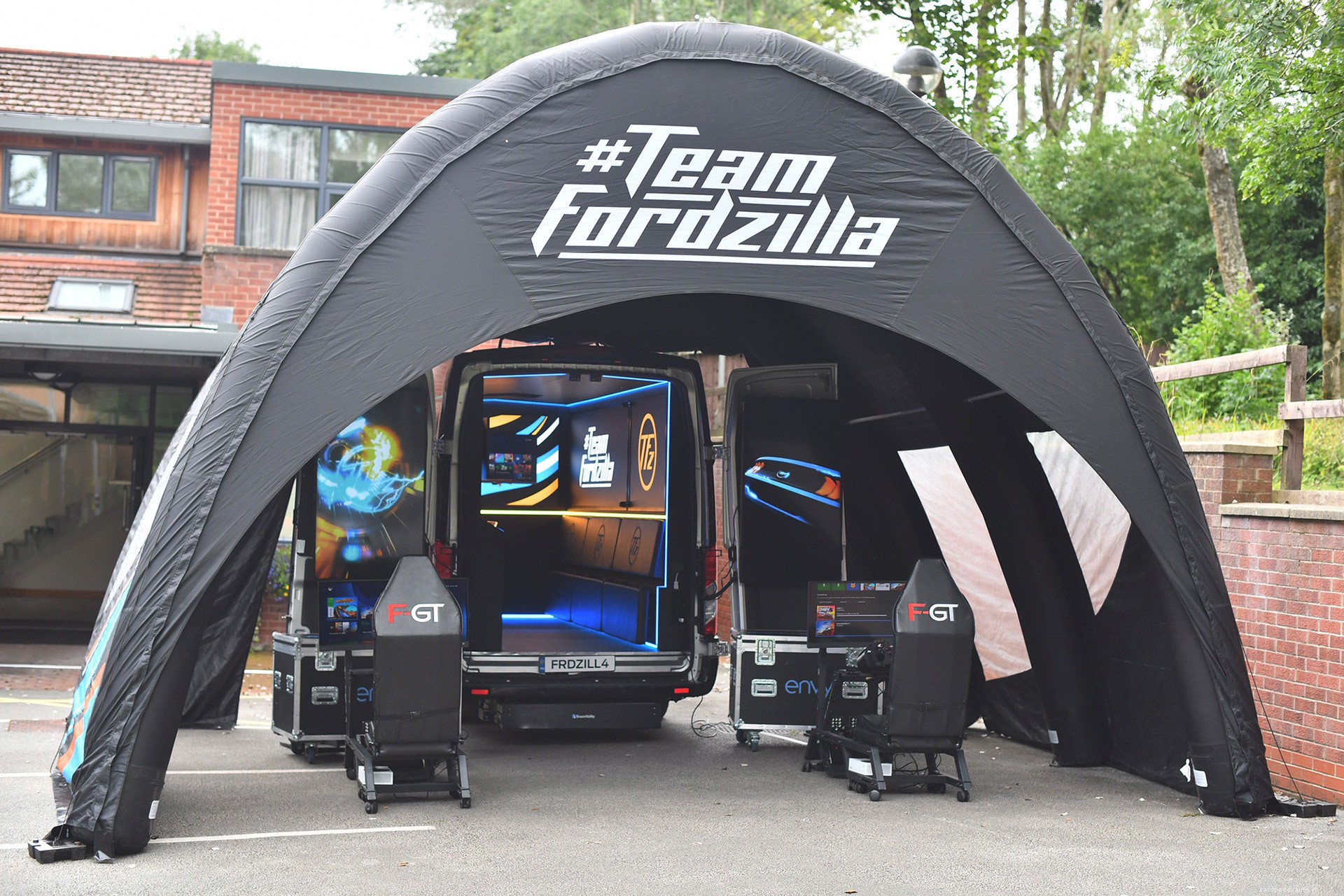 Ford Creates ‘Gaming Transit’ Mobile Video Game Station