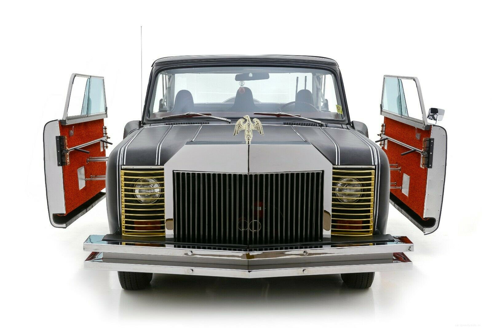 The Original Luxury Overlander Is the Incredibly Rare Mohs Safarikar and Was Just Found on eBay