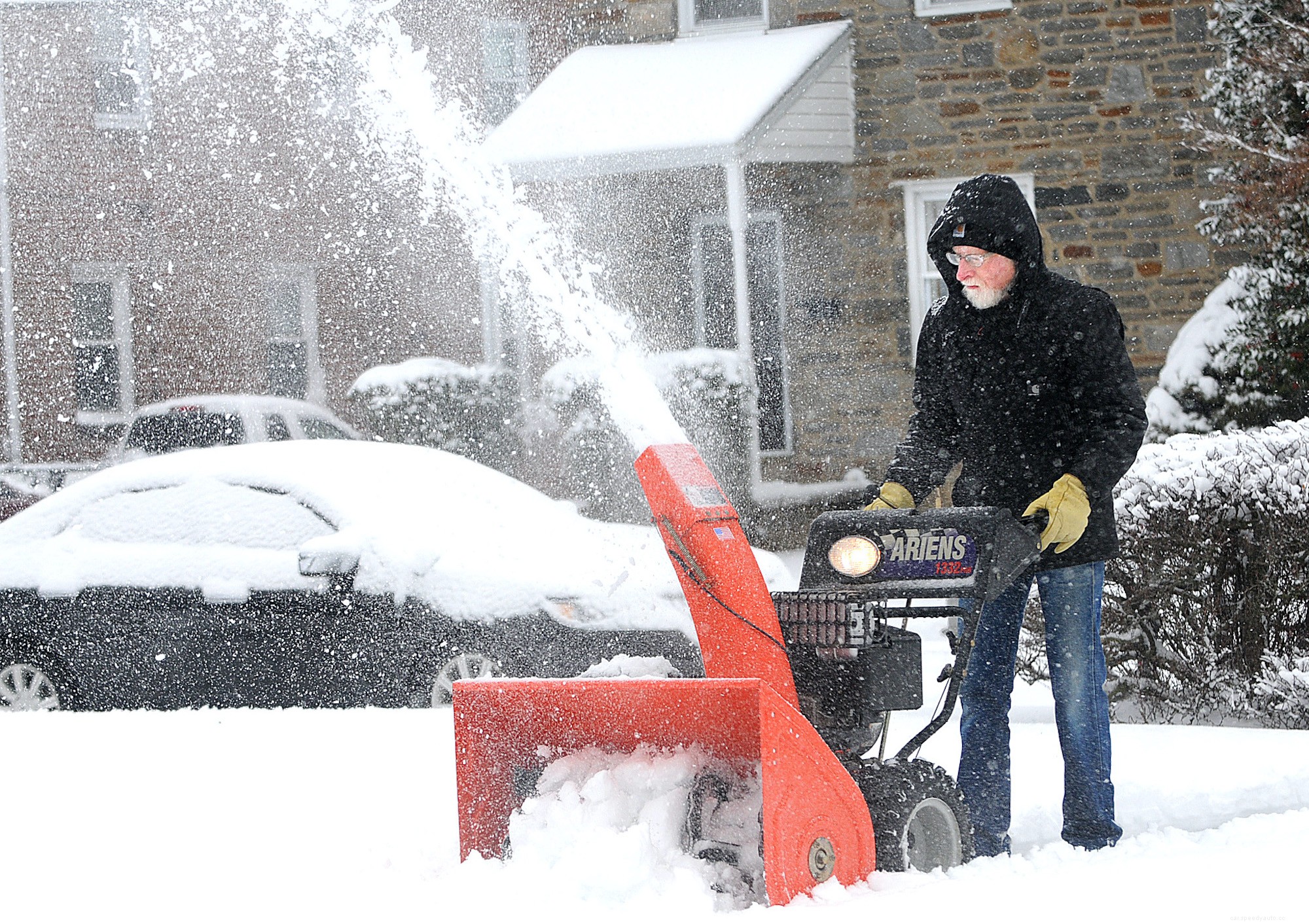 5 Reasons Why Hooking Up a Snow Plow to Your Lawn Mower Is a Terrible Idea