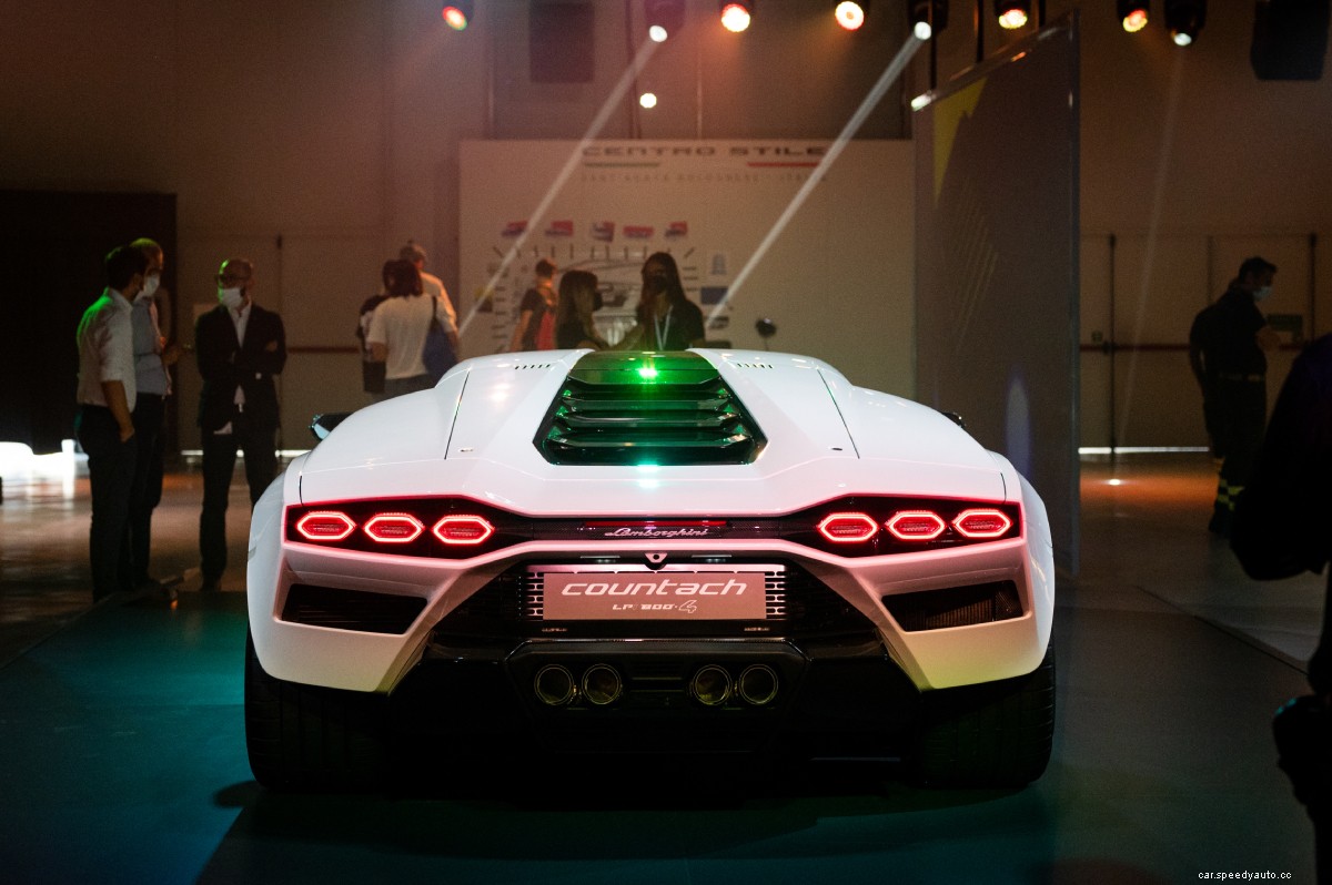 Lamborghini CEO Says of the Supercar Brand’s Success During Covid: ‘We Weren’t Passive’