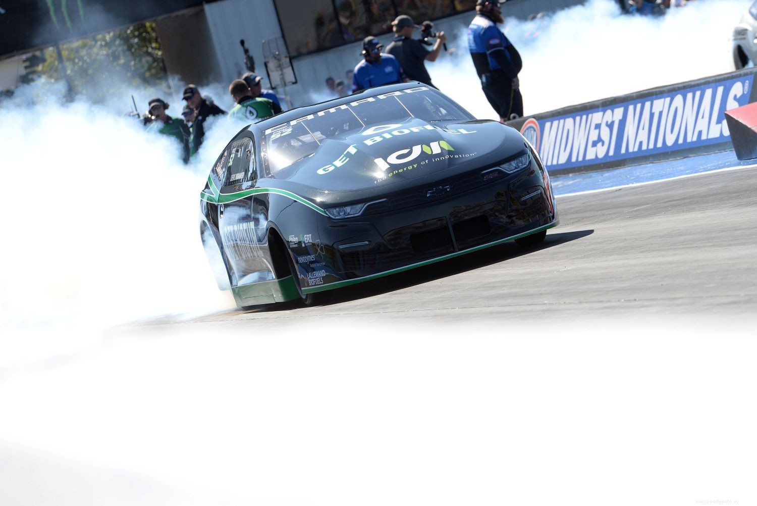 How to Outfit Your Car for Drag Racing