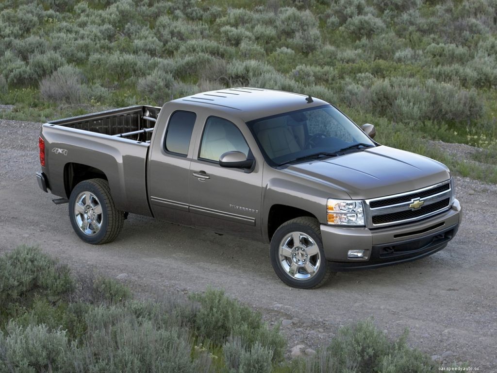 Best Used Trucks for Towing Under $15,000 According to KBB