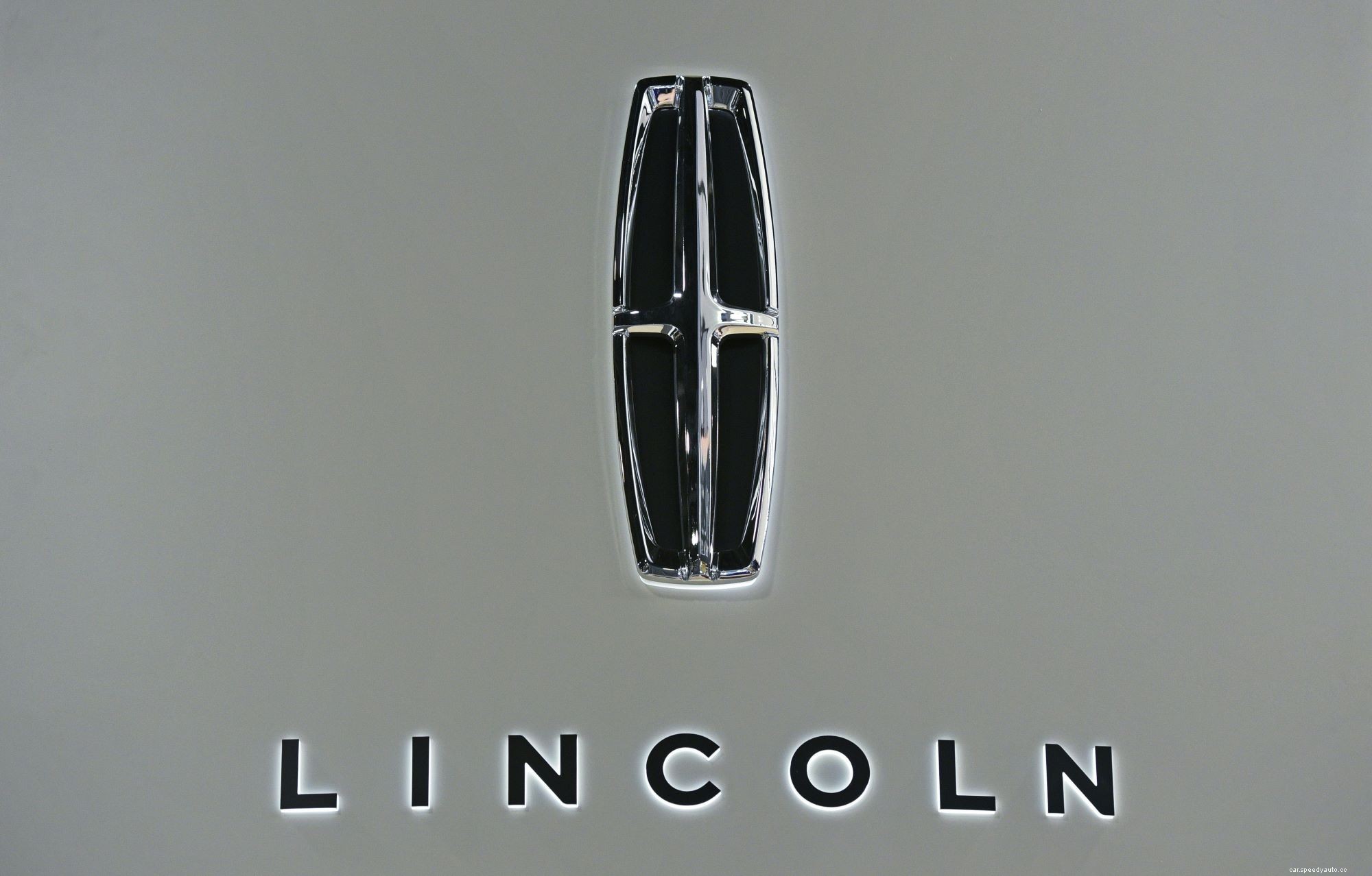 Never Buy This Used Lincoln SUV if You Want a Good Luxury Vehicle