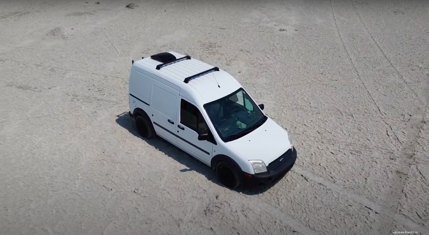 Can You Live Out of a Ford Transit Connect Van?