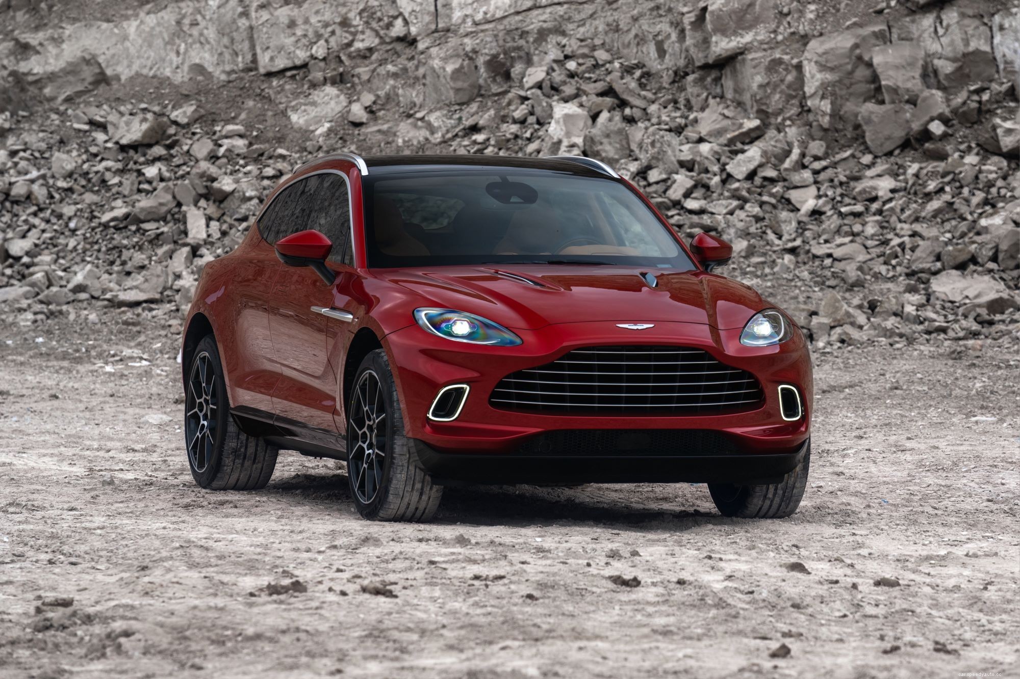2021 Aston Martin DBX: Can the Luxury Brand’s 1st SUV Save the Floundering Company After All?