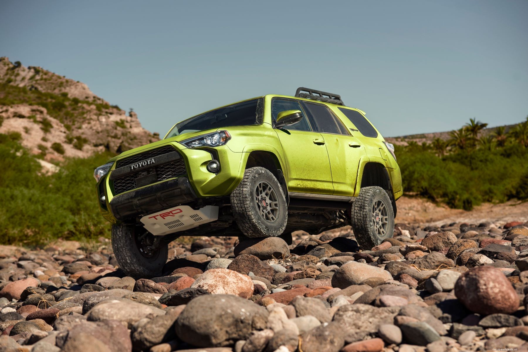 The 2022 Toyota 4Runner Is the Worst 3-Row SUV