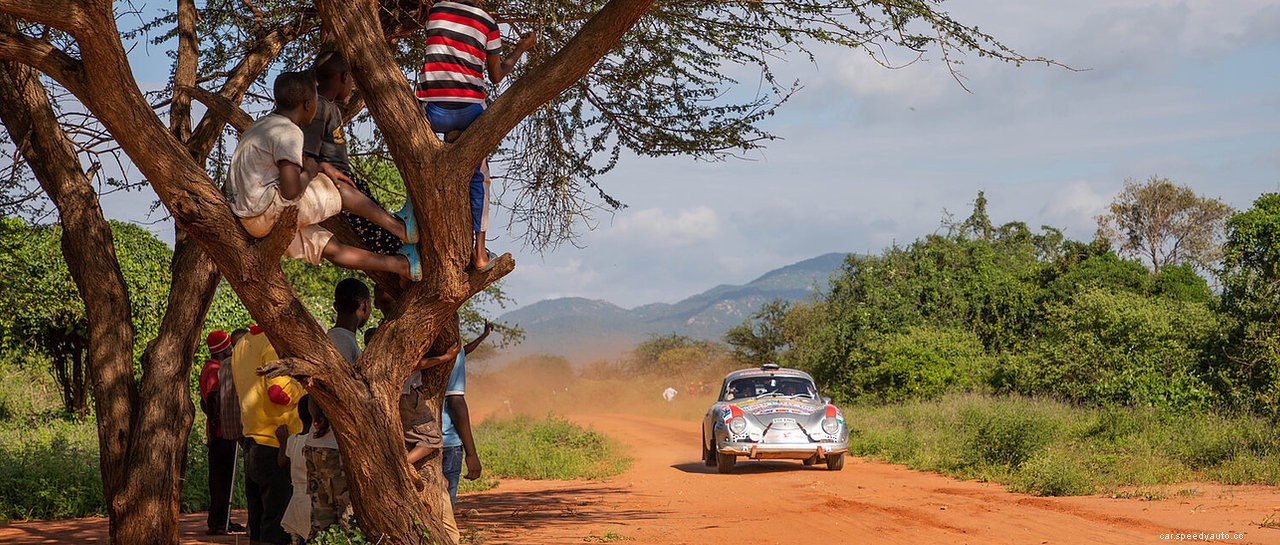 Valkyrie Racing Team Outfitted a Porsche 356A With Snow Shoes