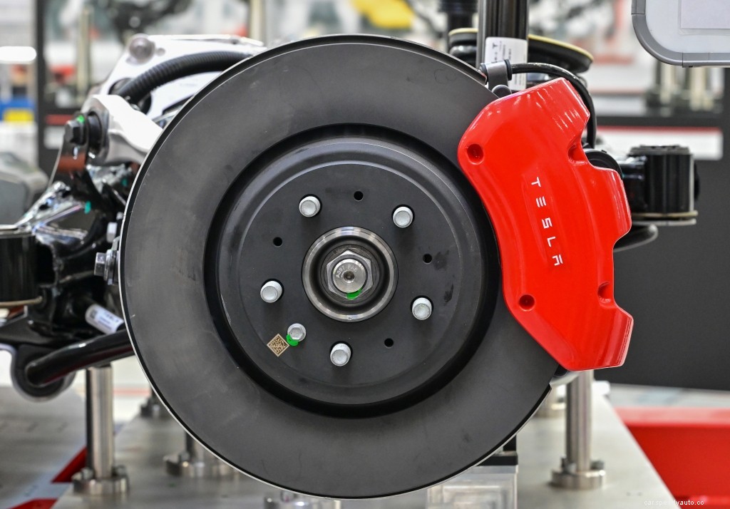 Disc Brakes Can Be Complicated: Here’s How to Maintain Them