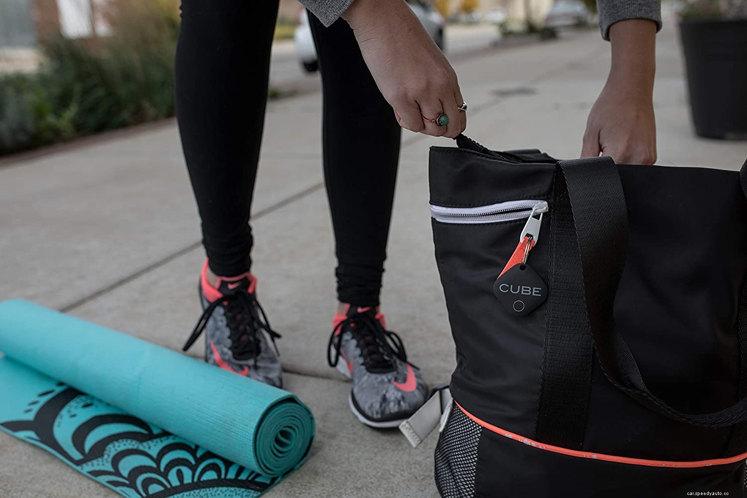 SEMA 2021: The Cube GPS Tracker Is a Nifty Way to Track Your Car, Dog, Or Anything Else