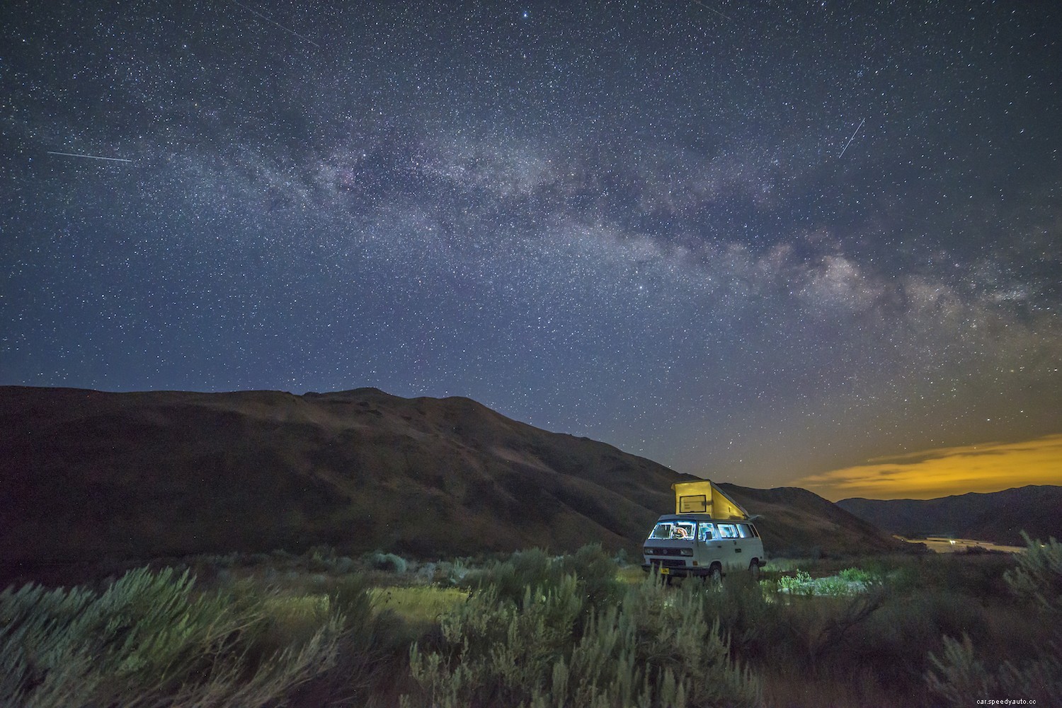 3 Places Nearby Where You Can Sleep in a Car Legally