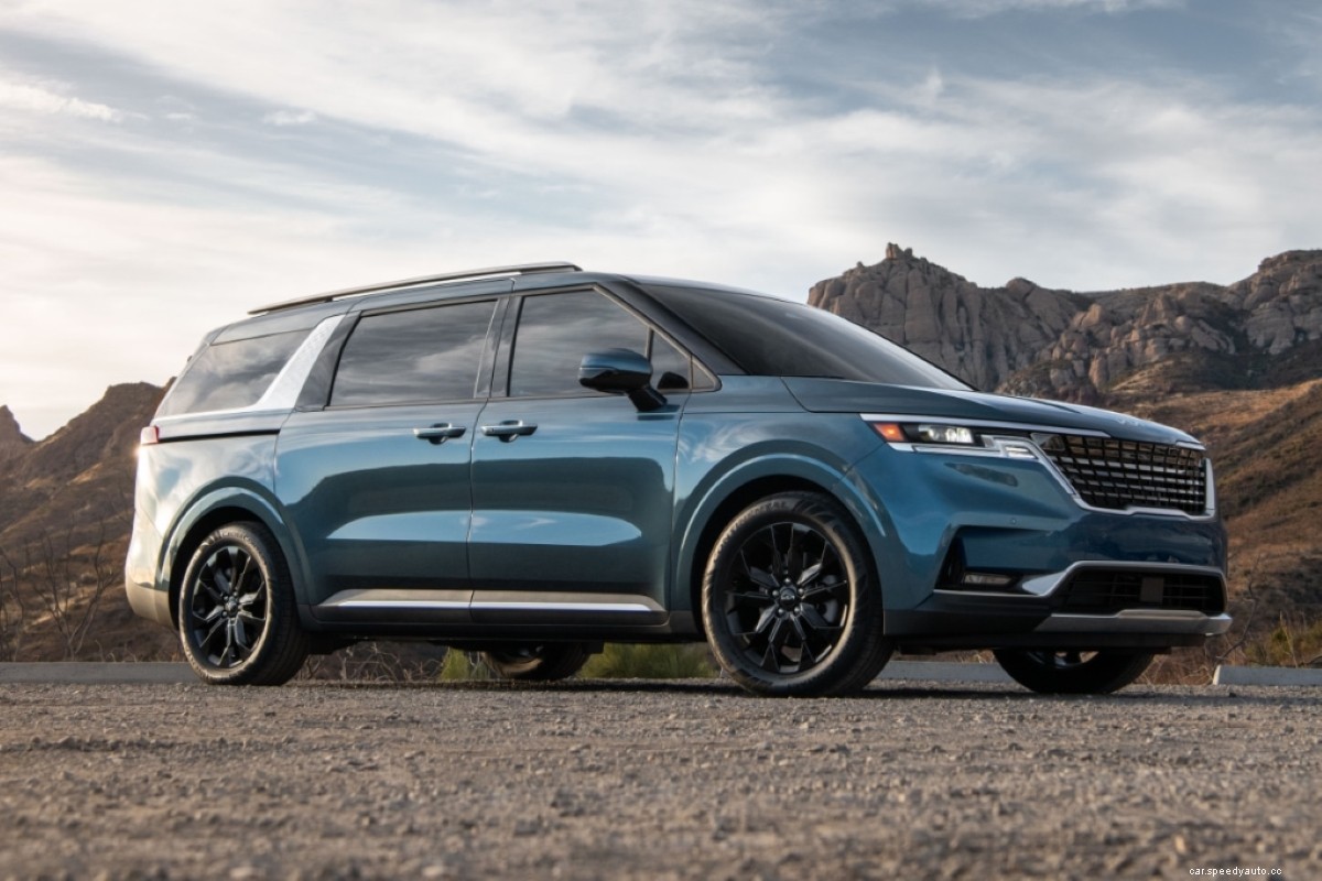 5 Best Minivans to Save Money on Gas
