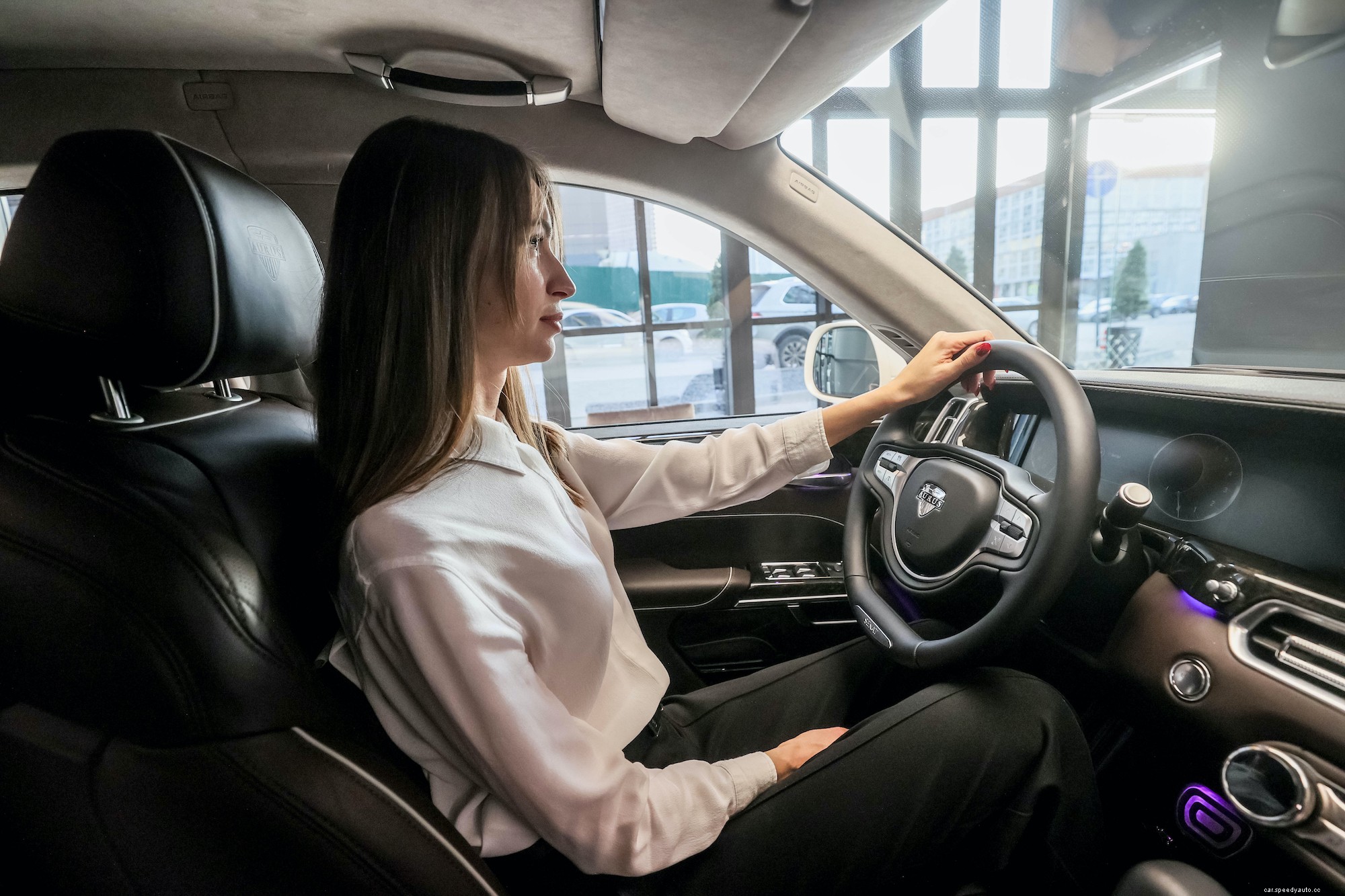 5 Tips on Dealing With the Intimidation You Feel at a Car Dealership