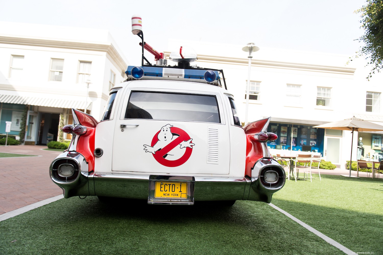 What’s The Car in Ghostbusters?