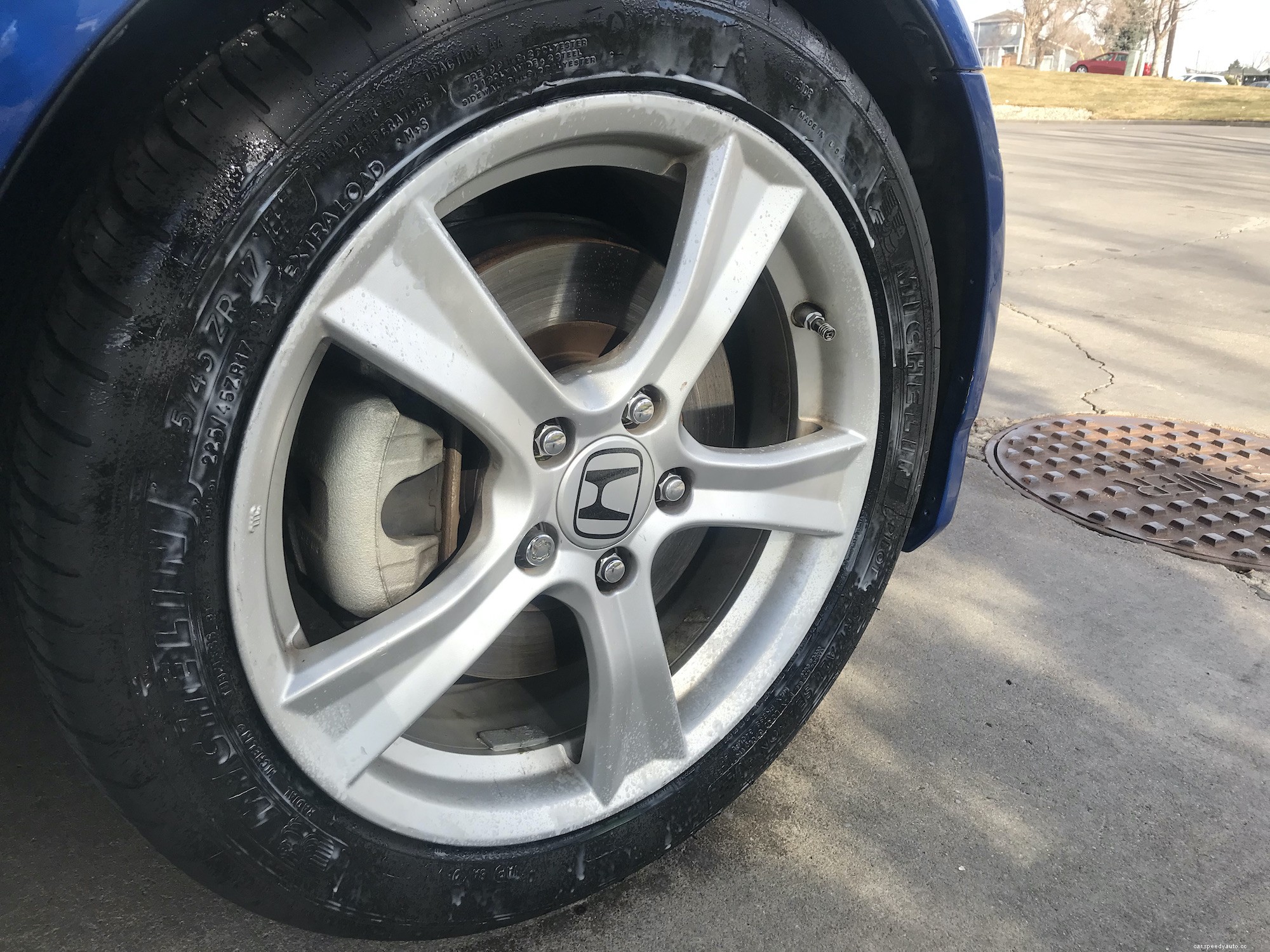 Jay Leno’s Garage Tire Shine Gives Your Tires a Wet Look Without The Mess