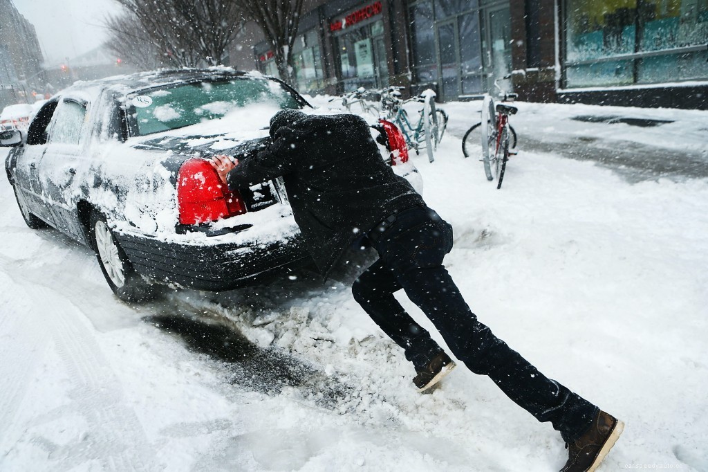 Winter Driving 101: How to Stop Road Salt from Damaging Your Car This Winter