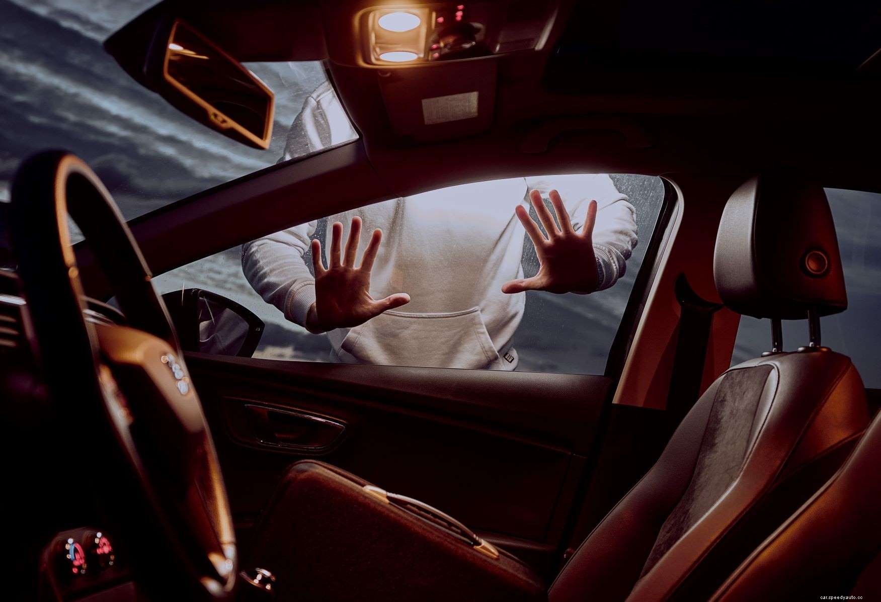 Car Owners Are Using GPS Technology to Keep Their Cars From Getting Stolen