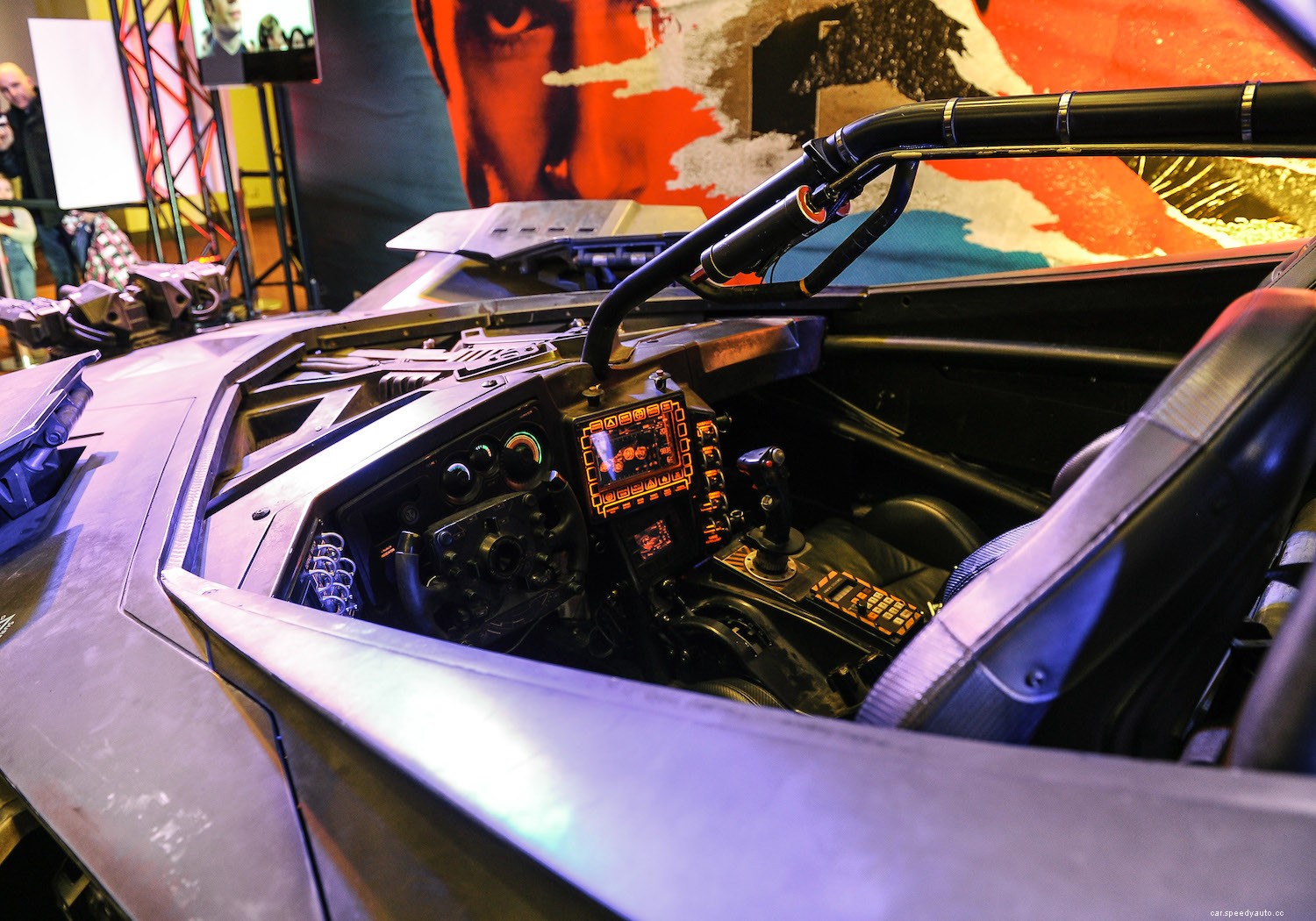 Batman Superfan Made a 700 Horsepower Replica of Ben Affleck’s Batmobile