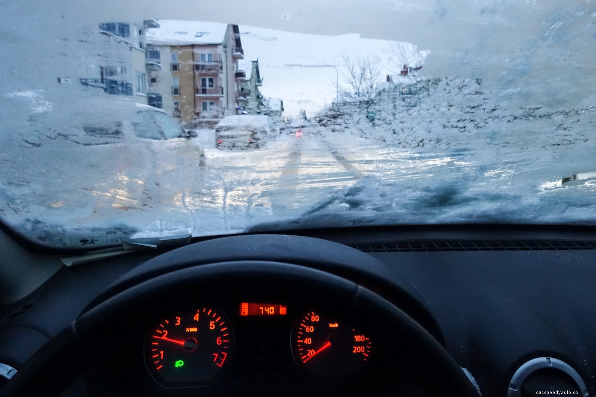 What Should You Never Do to Your Car in the Winter?