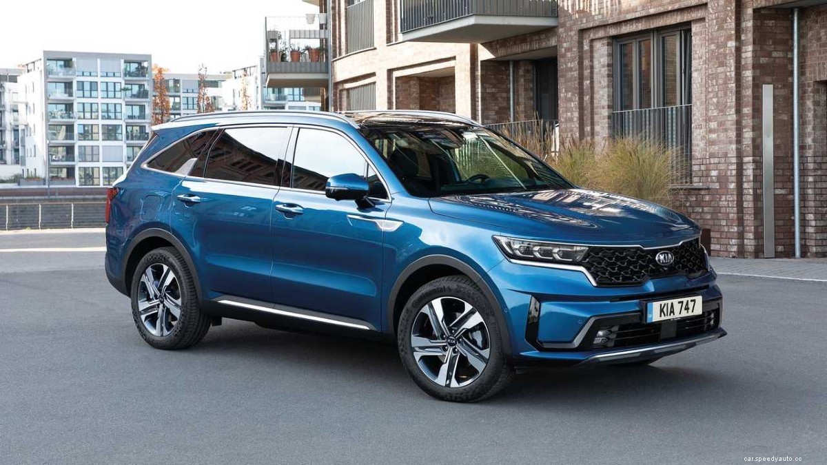 Magic in the Middle With the 2022 Kia Sorento PHEV SUV