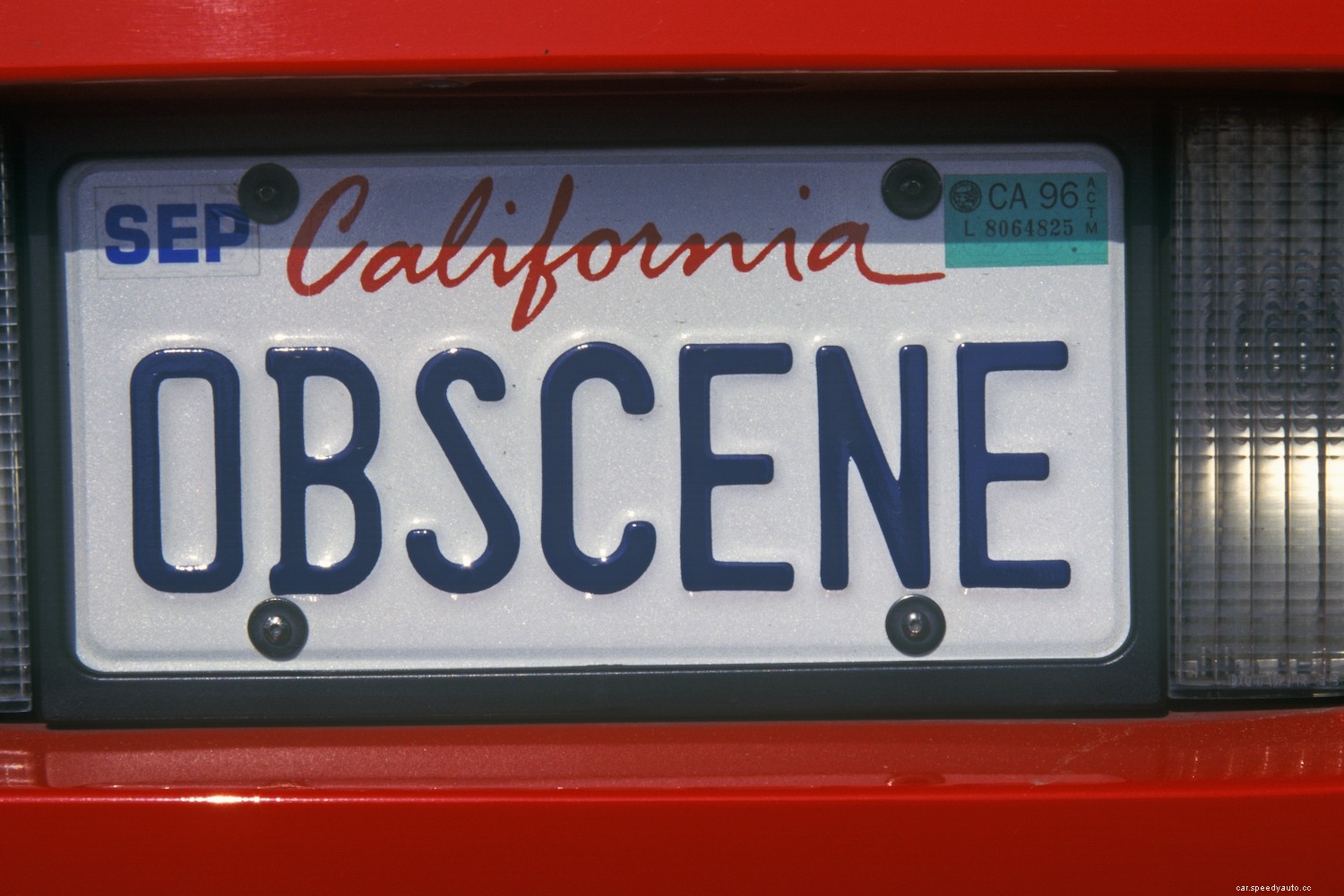 Do Custom License Plates Attract Police?