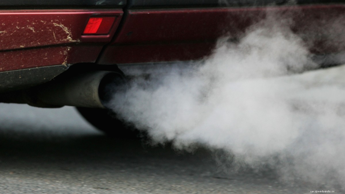Fuel Fragrances Make Car Exhaust Smell Like Fruit, Candy, Baby Powder, and Other Scents