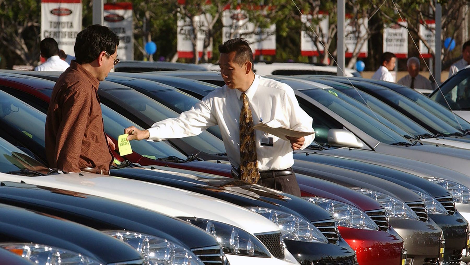 Here Are 5 Tips For Shopping For a Car Online