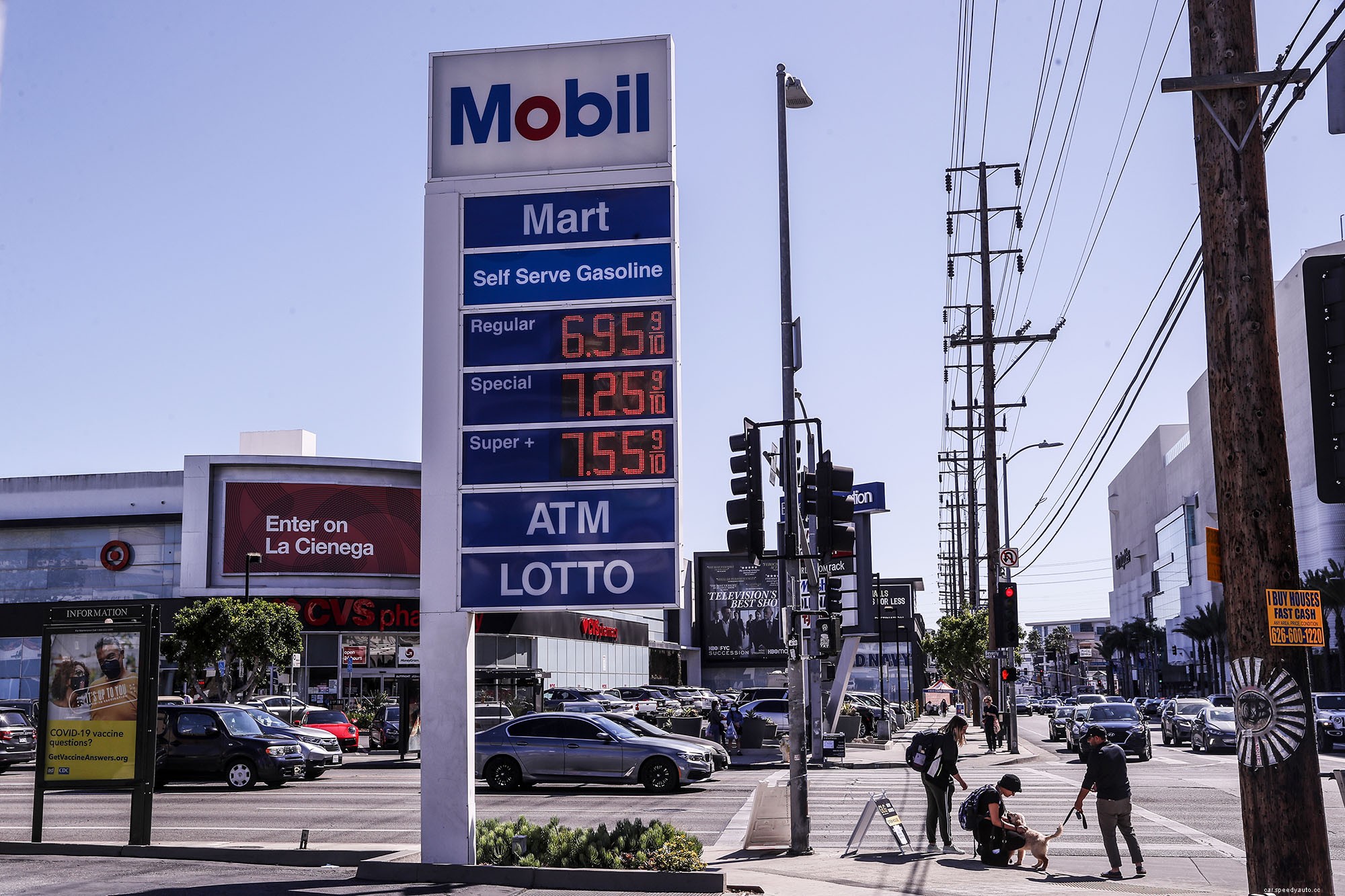 This Gas Station Chain Cuts Prices in Half: What’s Going On?