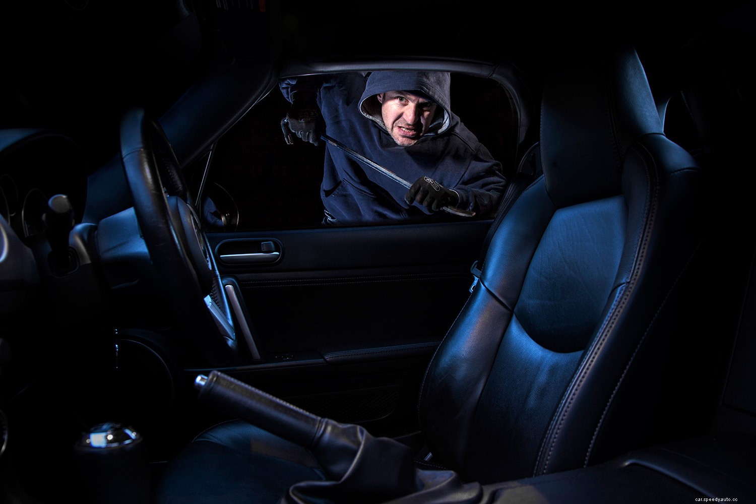 Car Theft Expert: How to Make Your Car Unattractive to Thieves