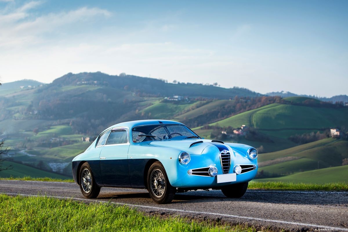 Why Do Two-Tone Car Colors Cost More Than Single-Tone Paint Jobs?