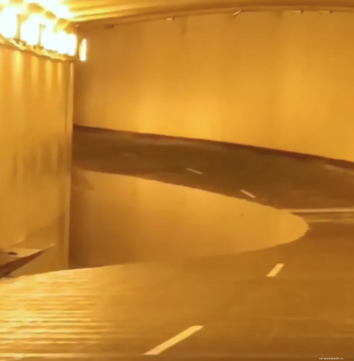Tunnel’s Weird Optical Illusion Scaring Drivers: ‘I’m Tripping’