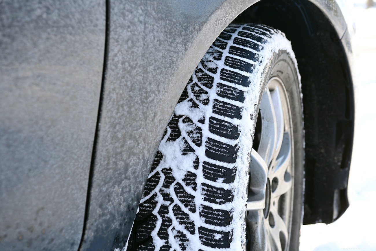 What Does the 3-Peak Mountain Symbol on Snow Tires Mean?