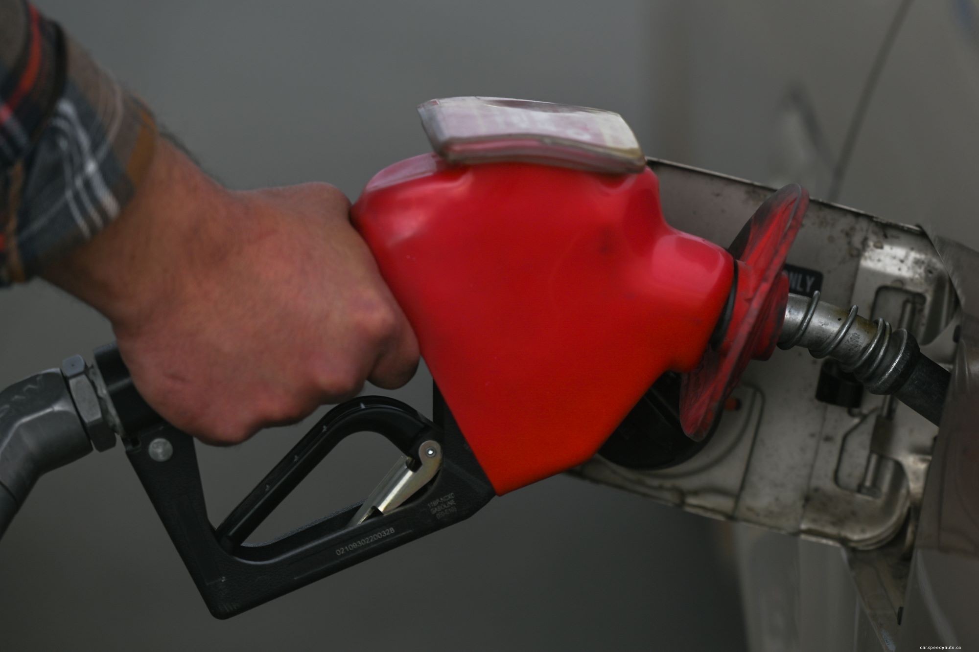 Myth or Truth?: Fuel Additives Improve Gas Mileage