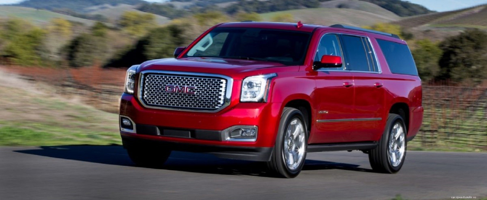 The GMC Yukon XL vs the GMC Yukon: 1 Used SUV Has Far Fewer Rollover Fatalities