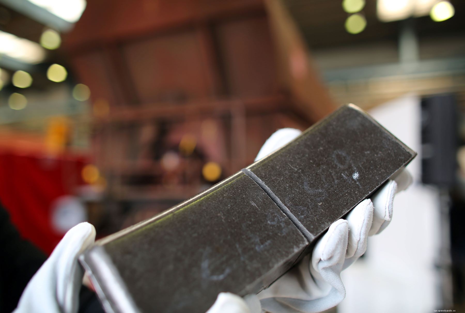 Why It’s Important to Replace Rotors and Brake Pads at the Same Time